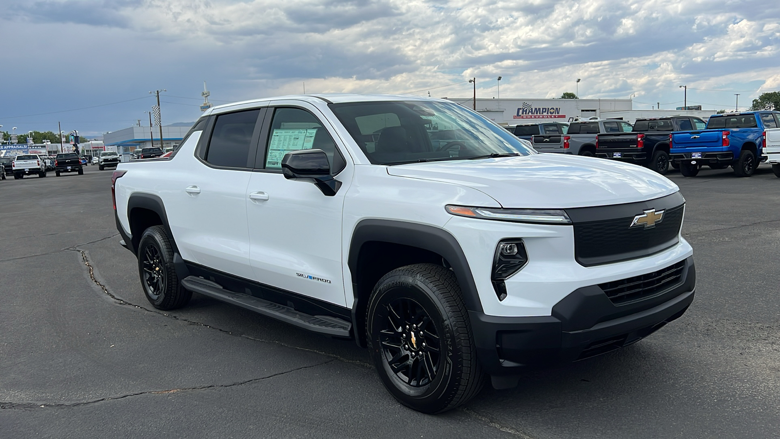 2024 Chevrolet Silverado EV Work Truck 3