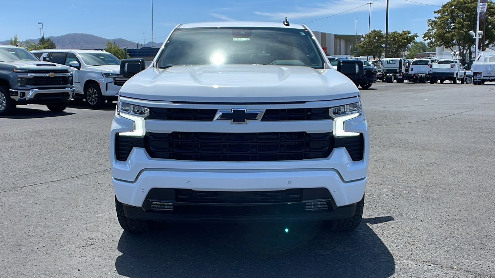 2024 Chevrolet Silverado 1500 RST 2