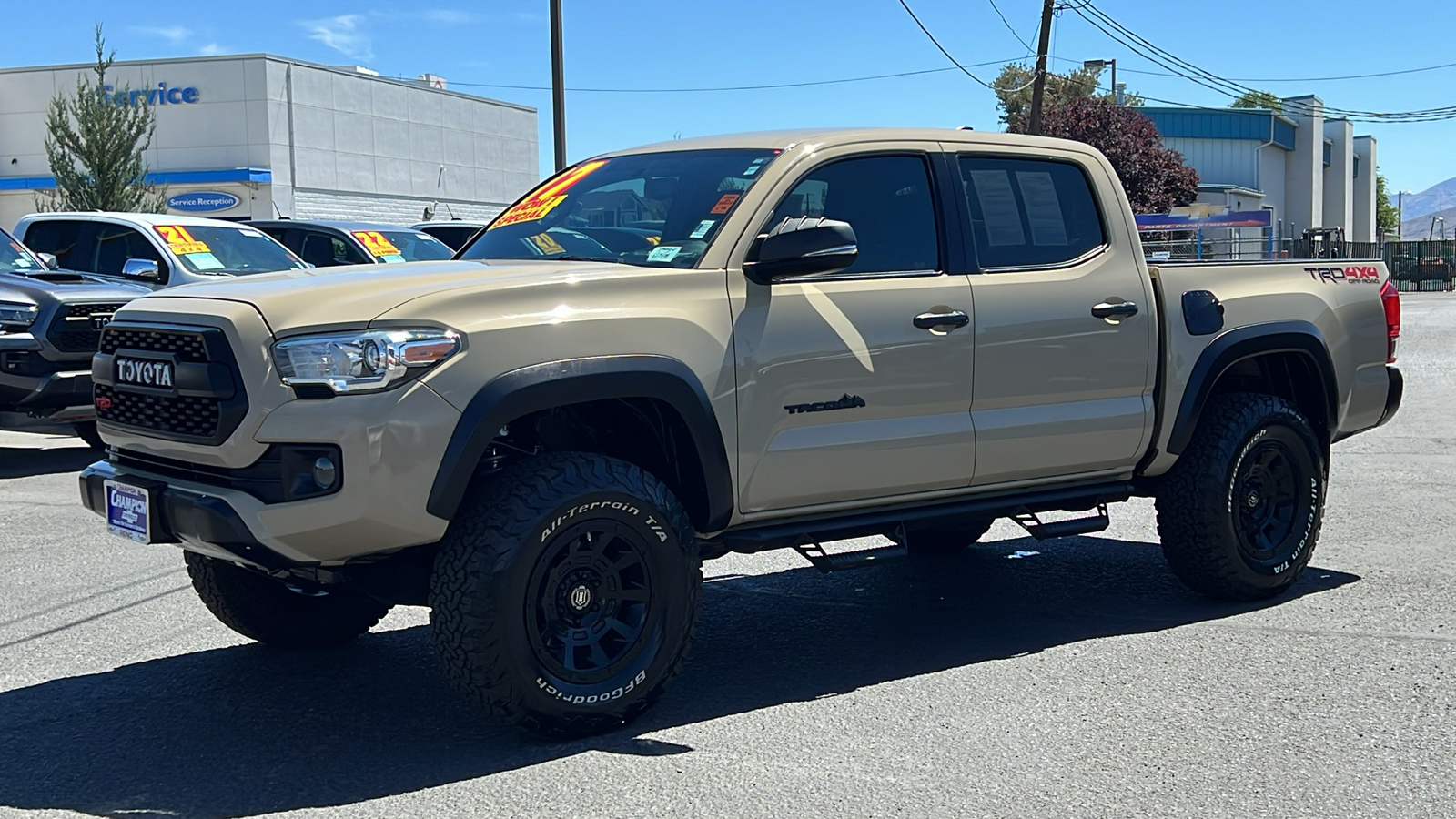 2017 Toyota Tacoma  1