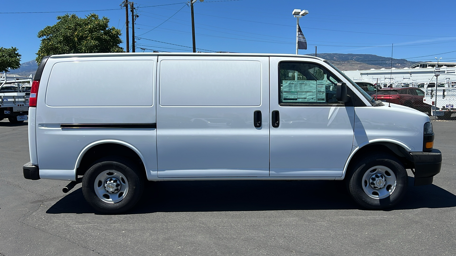 2024 Chevrolet Express Cargo Van  4