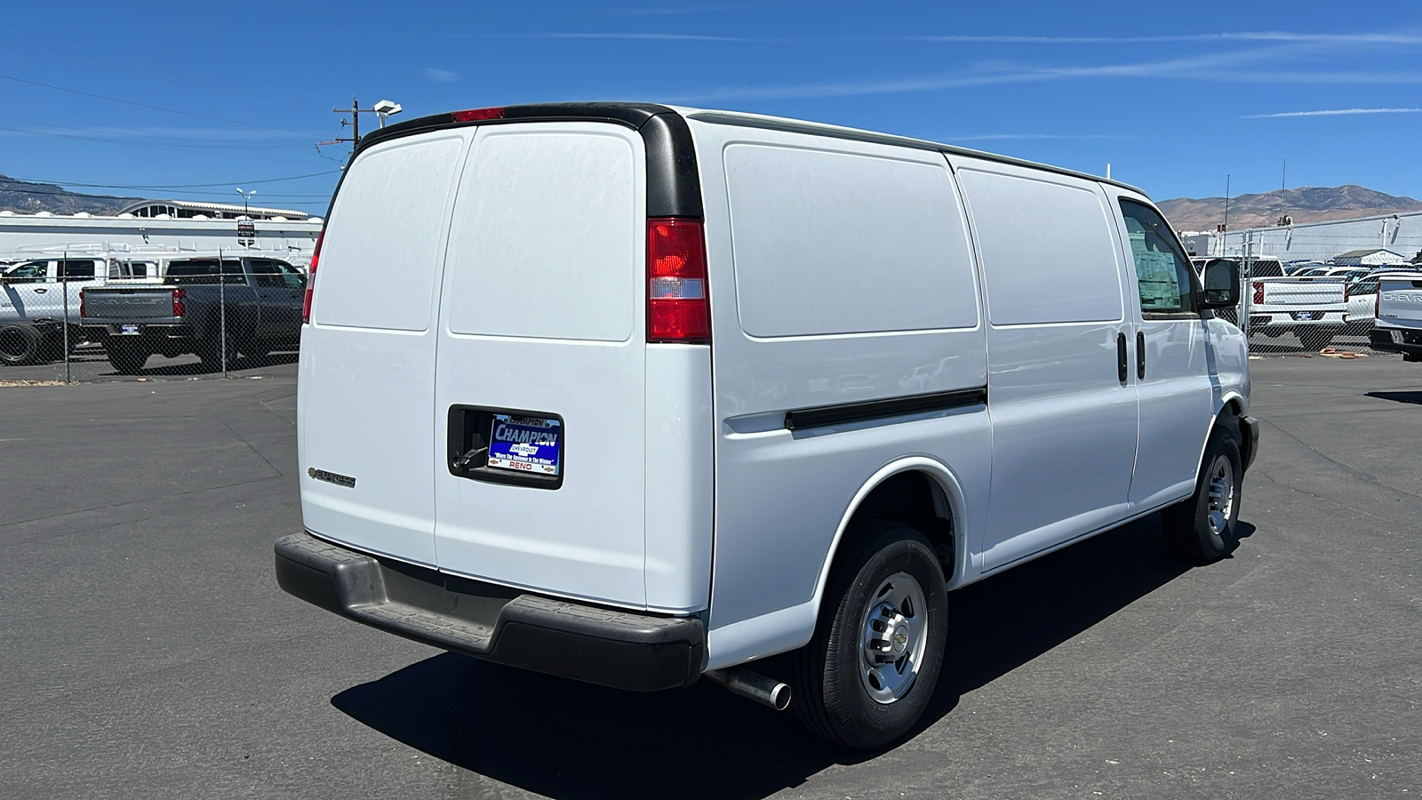 2024 Chevrolet Express Cargo Van  5