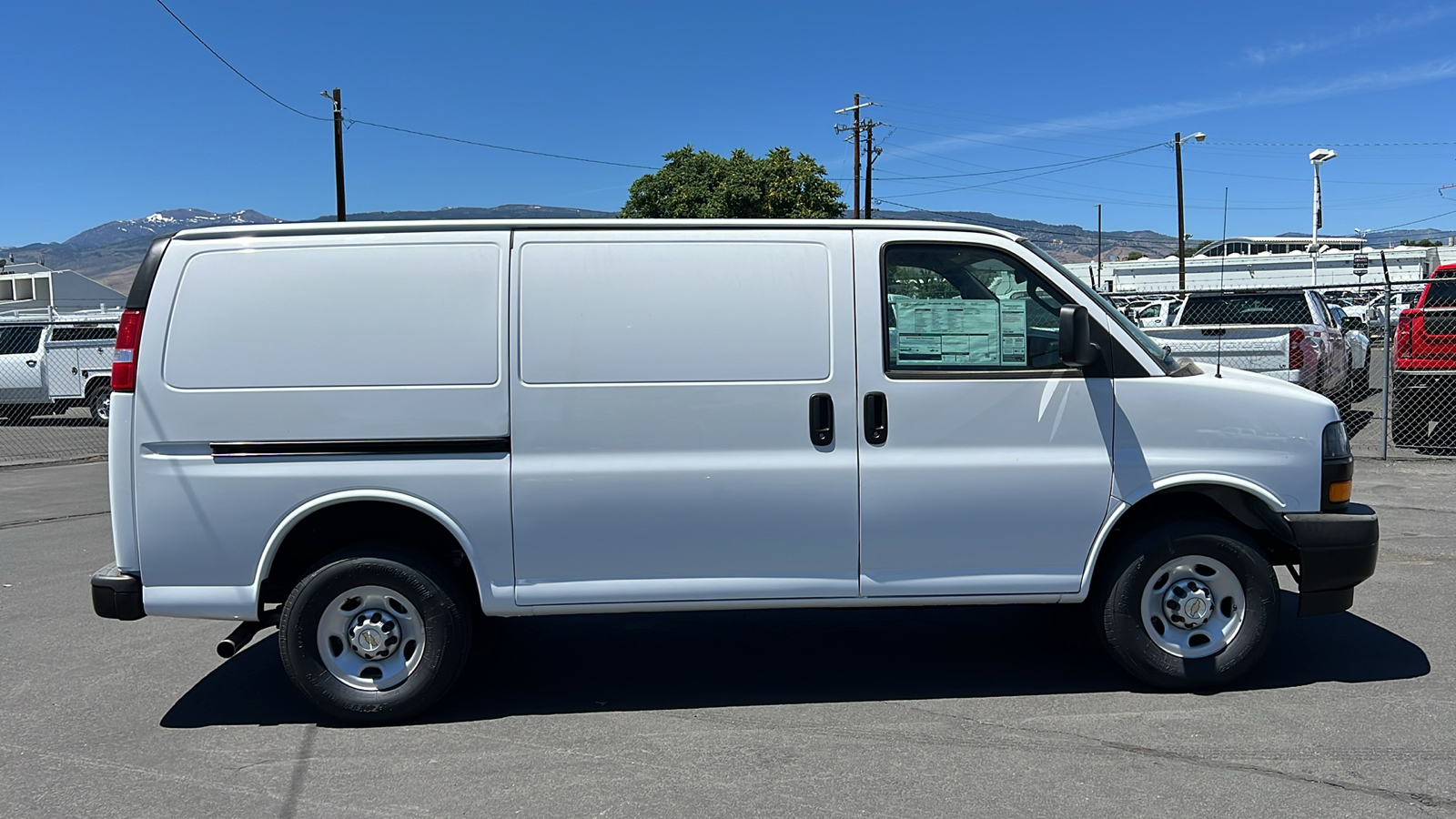 2024 Chevrolet Express Cargo Van  4