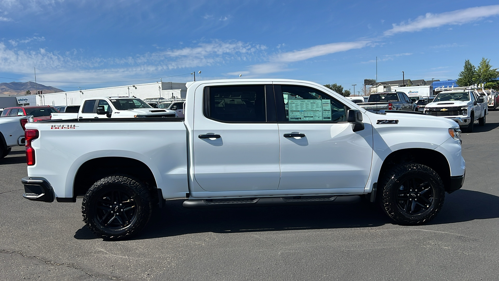 2024 Chevrolet Silverado 1500 LT Trail Boss 4