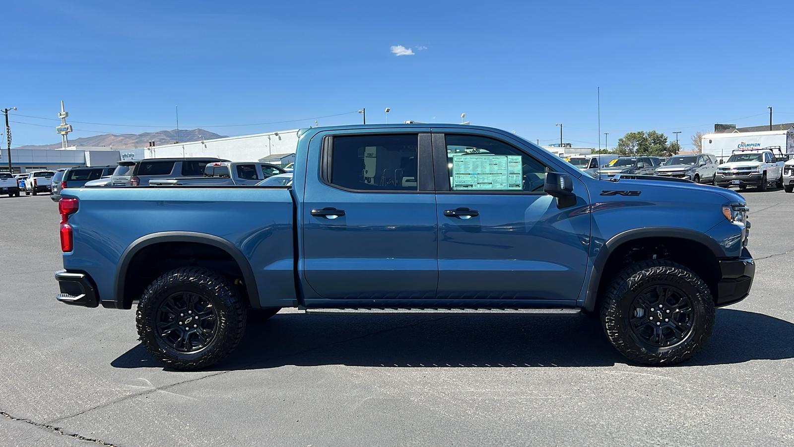 2024 Chevrolet Silverado 1500 ZR2 4