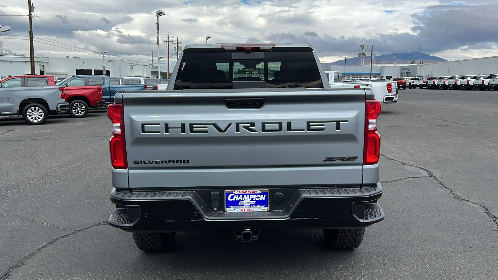 2024 Chevrolet Silverado 1500 ZR2 6