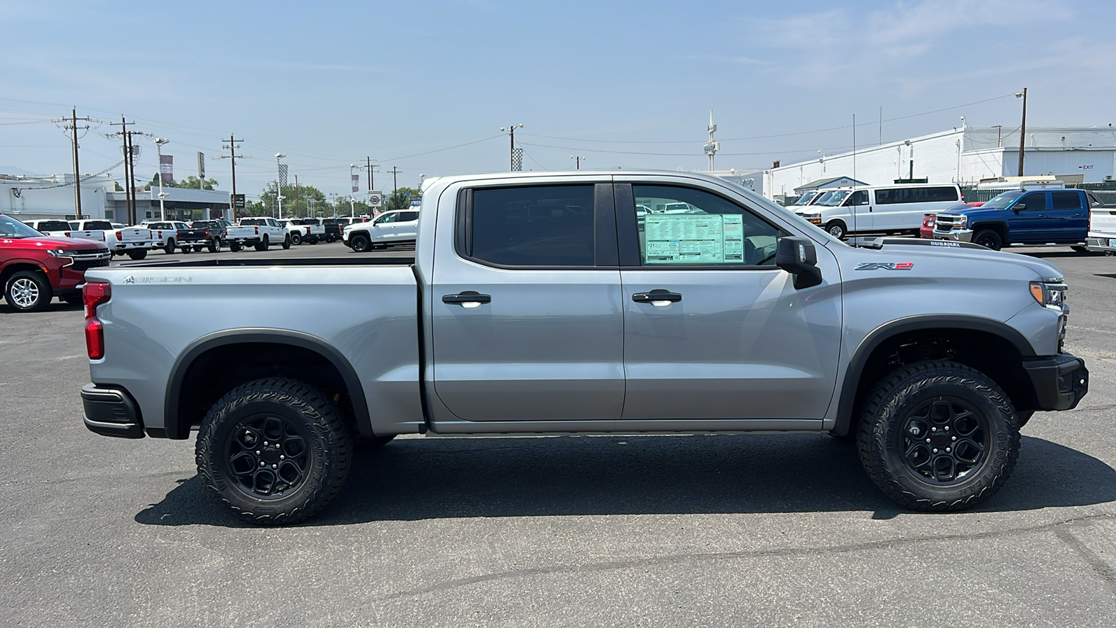 2024 Chevrolet Silverado 1500 ZR2 4