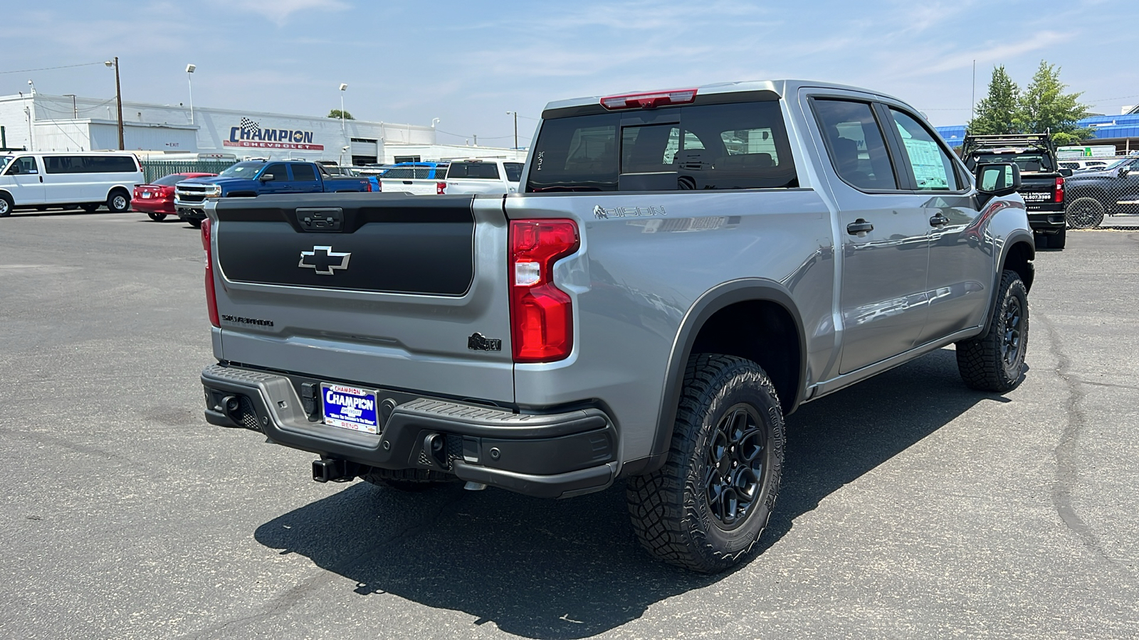 2024 Chevrolet Silverado 1500 ZR2 5