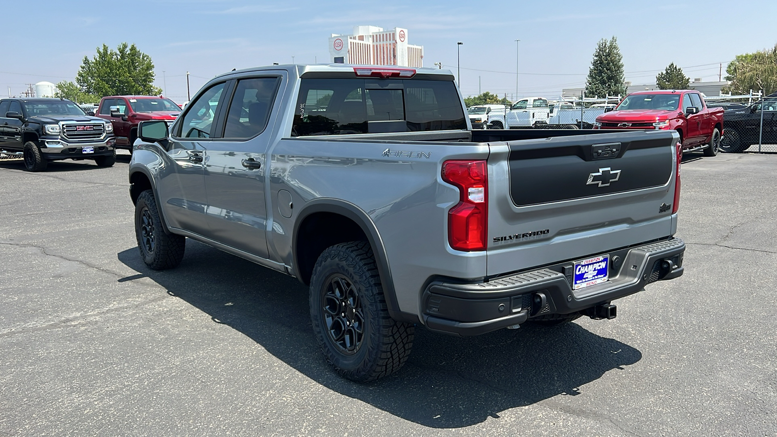 2024 Chevrolet Silverado 1500 ZR2 7