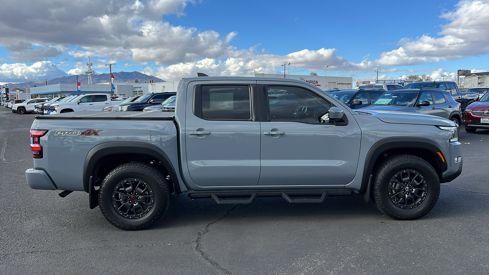 2022 Nissan Frontier PRO-4X 4