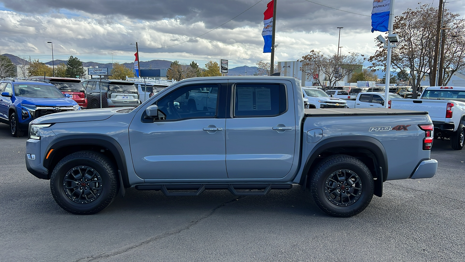 2022 Nissan Frontier PRO-4X 8