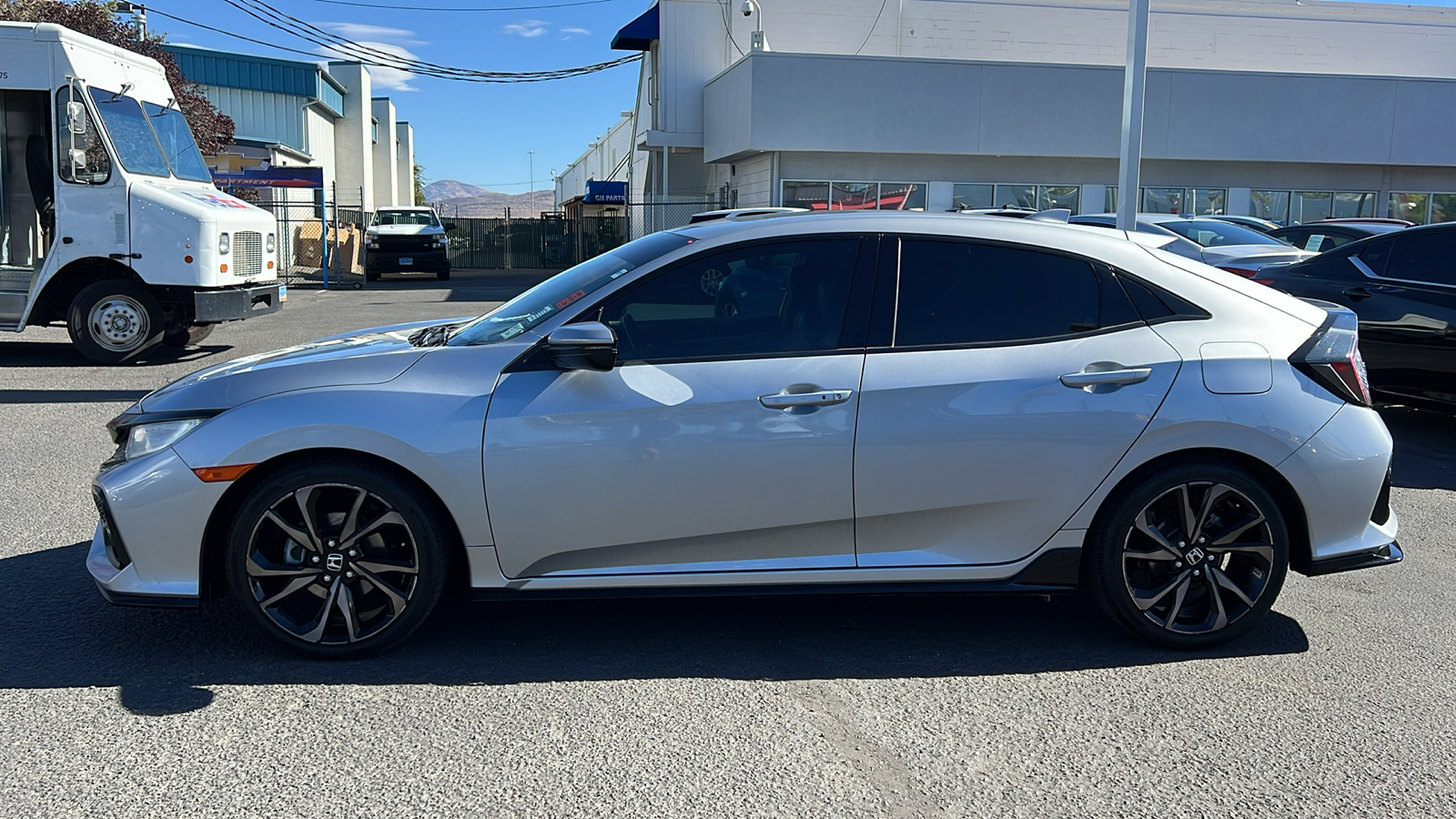 2018 Honda Civic Hatchback Sport Touring 8