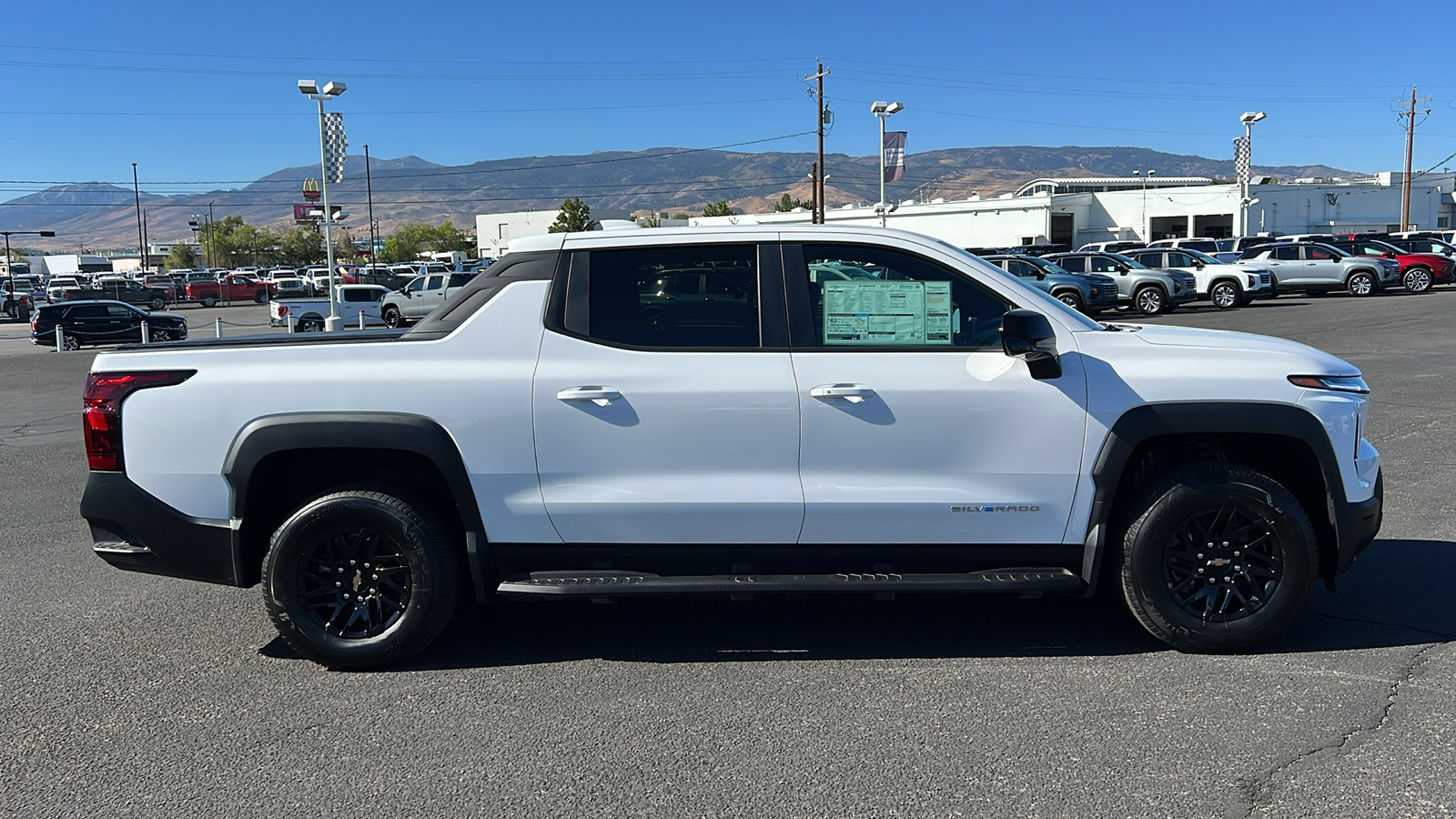 2024 Chevrolet Silverado EV Work Truck 4