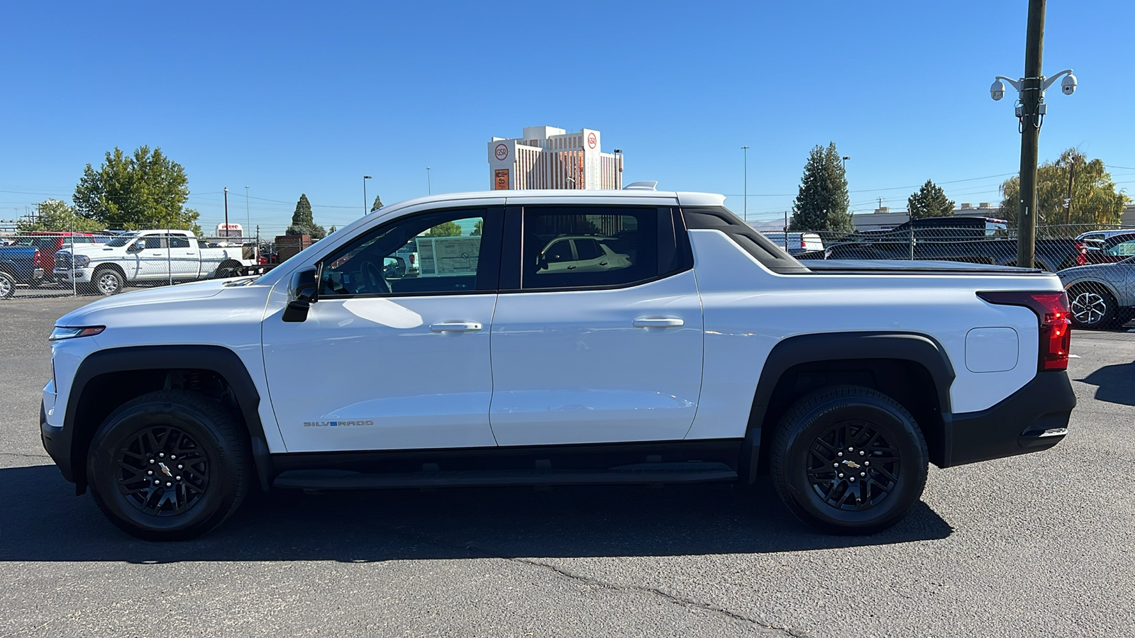 2024 Chevrolet Silverado EV Work Truck 8