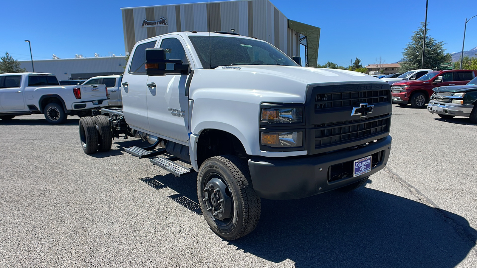 2024 Chevrolet Silverado MD Work Truck 3