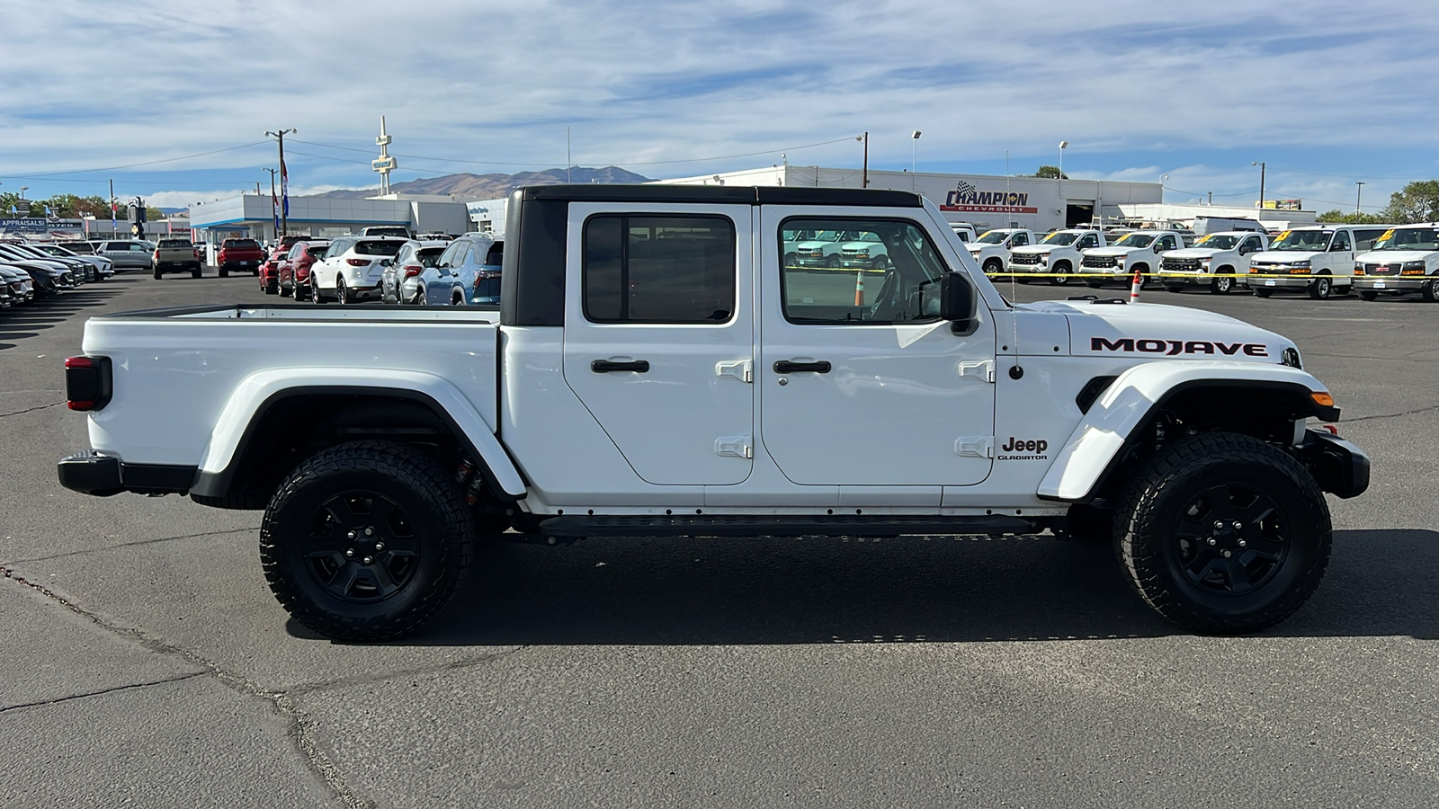 2022 Jeep Gladiator Mojave 4