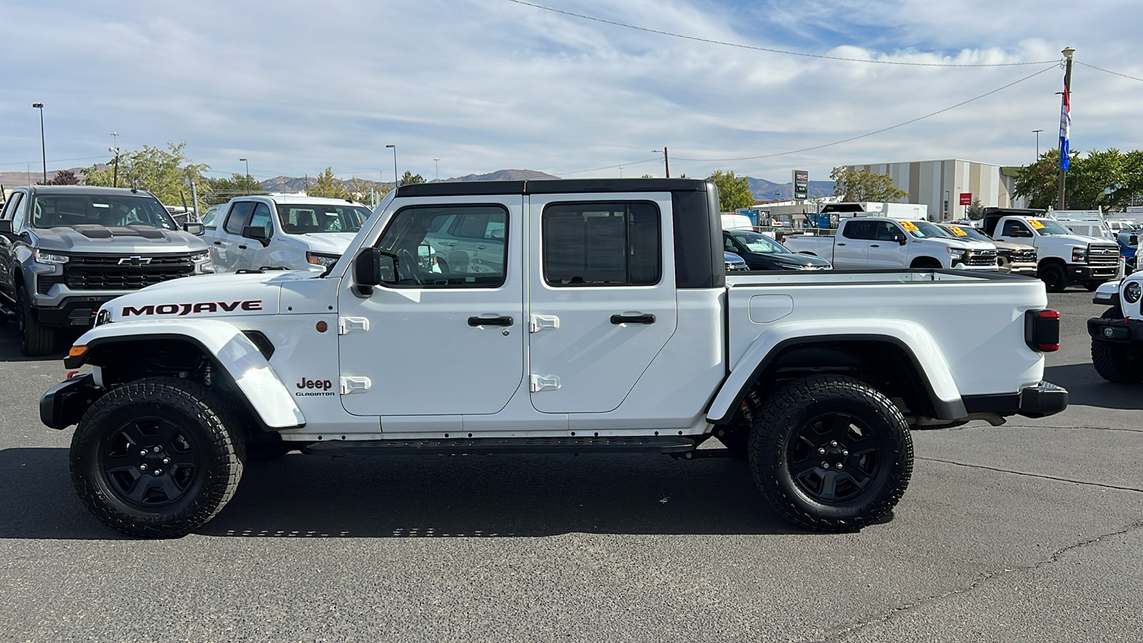 2022 Jeep Gladiator Mojave 8