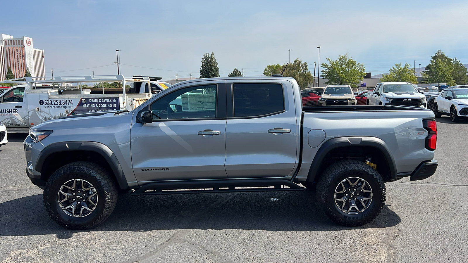 2024 Chevrolet Colorado 4WD ZR2 8