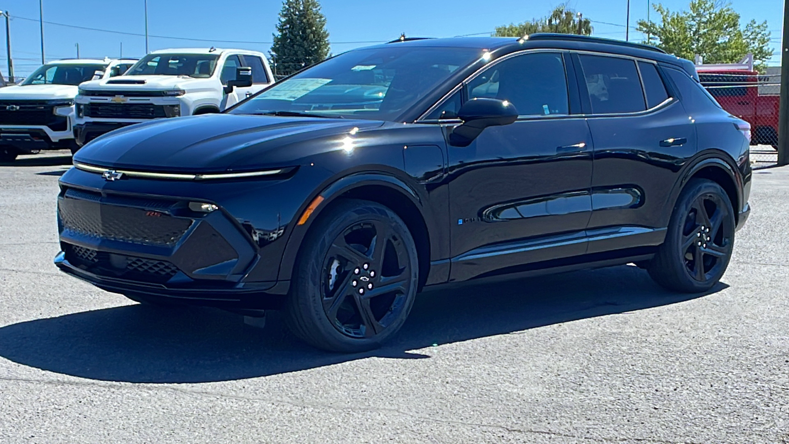 2024 Chevrolet Equinox EV RS 1