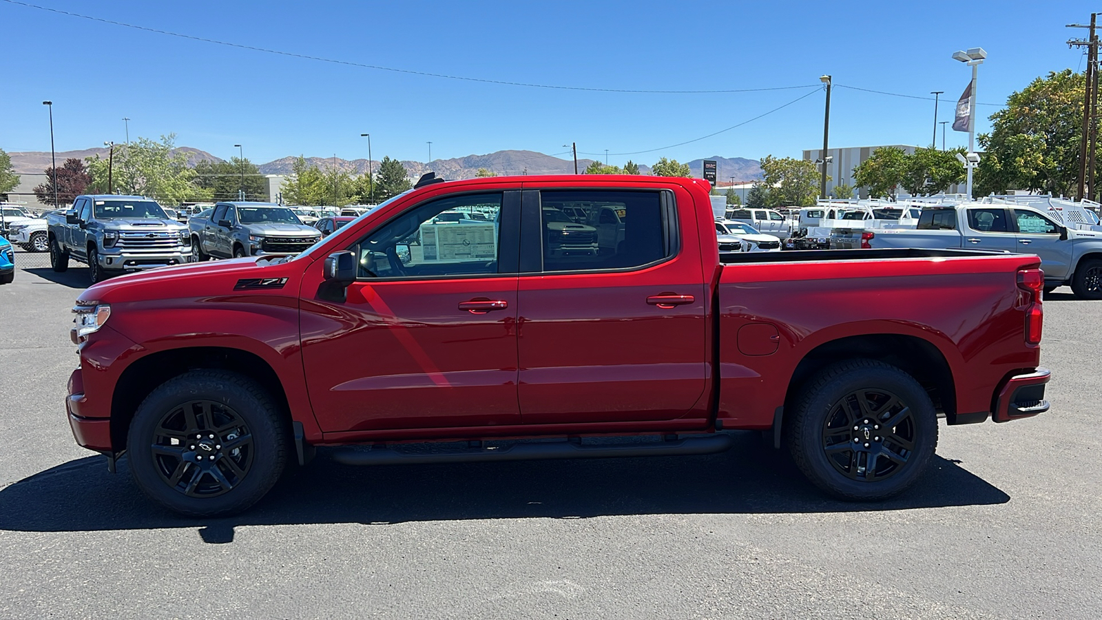 2024 Chevrolet Silverado 1500 RST 8