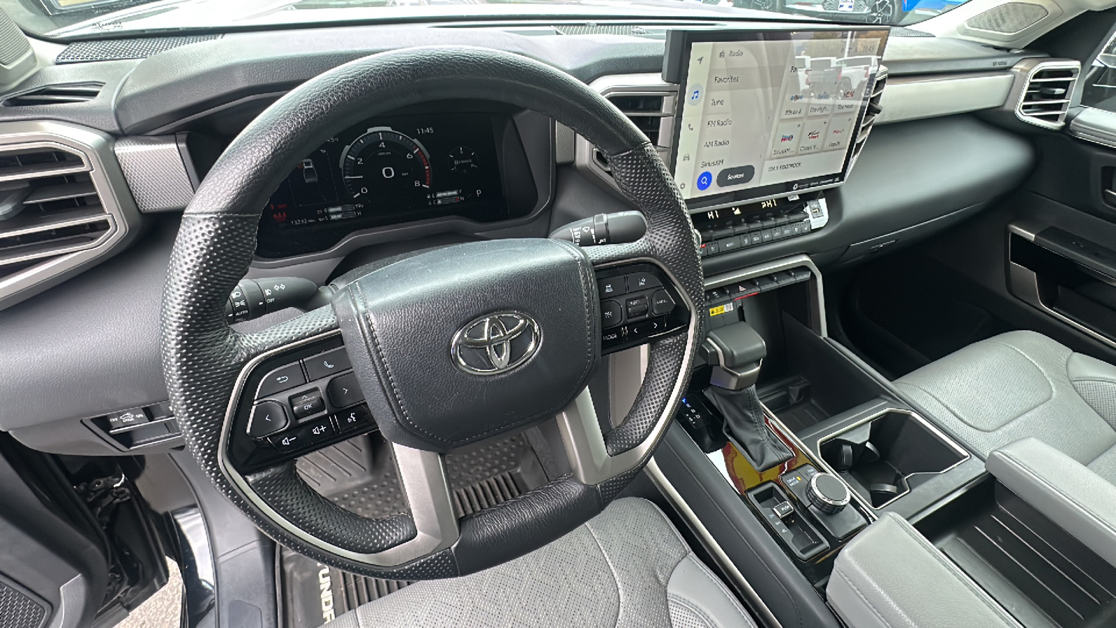 2024 Toyota Tundra 4WD Limited 39