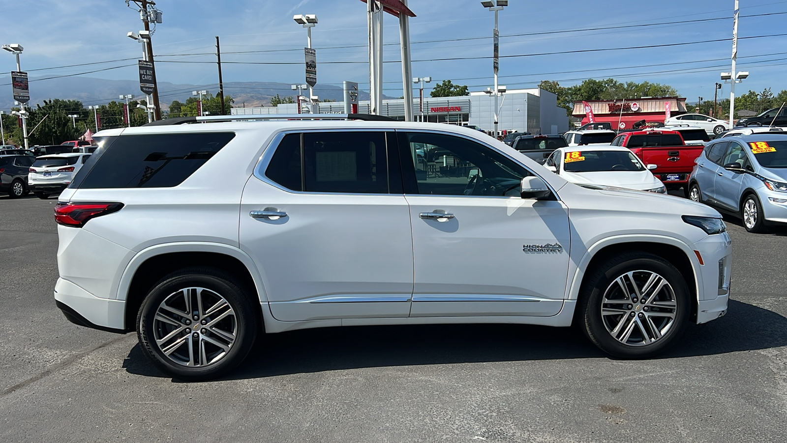 2022 Chevrolet Traverse High Country 4