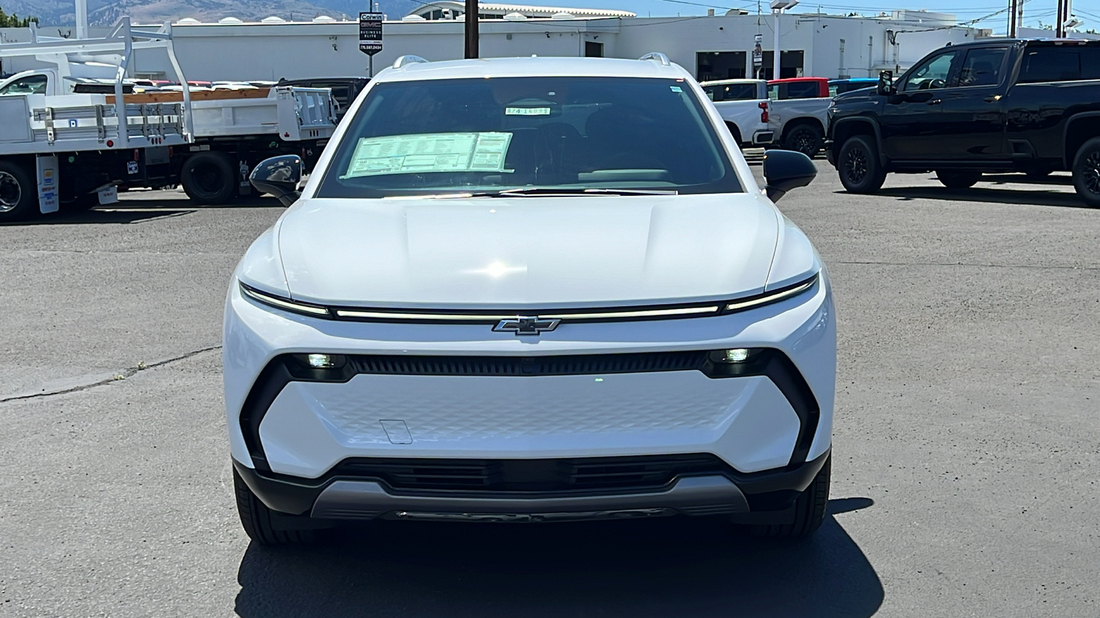 2024 Chevrolet Equinox EV LT 2