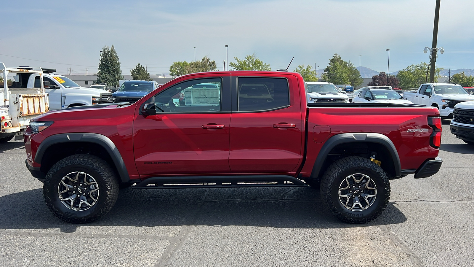 2024 Chevrolet Colorado 4WD ZR2 8