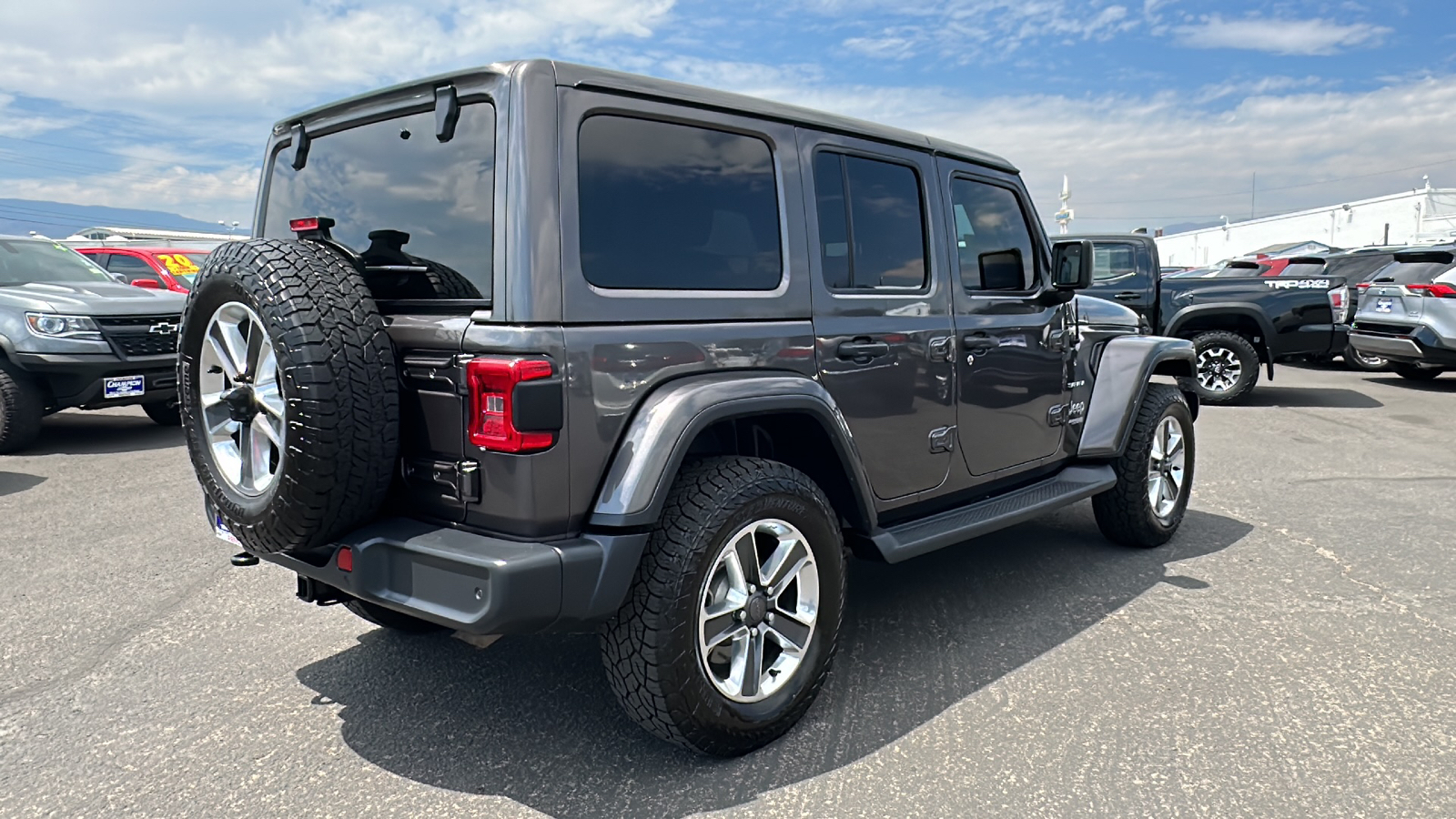 2018 Jeep Wrangler Unlimited Sahara 5