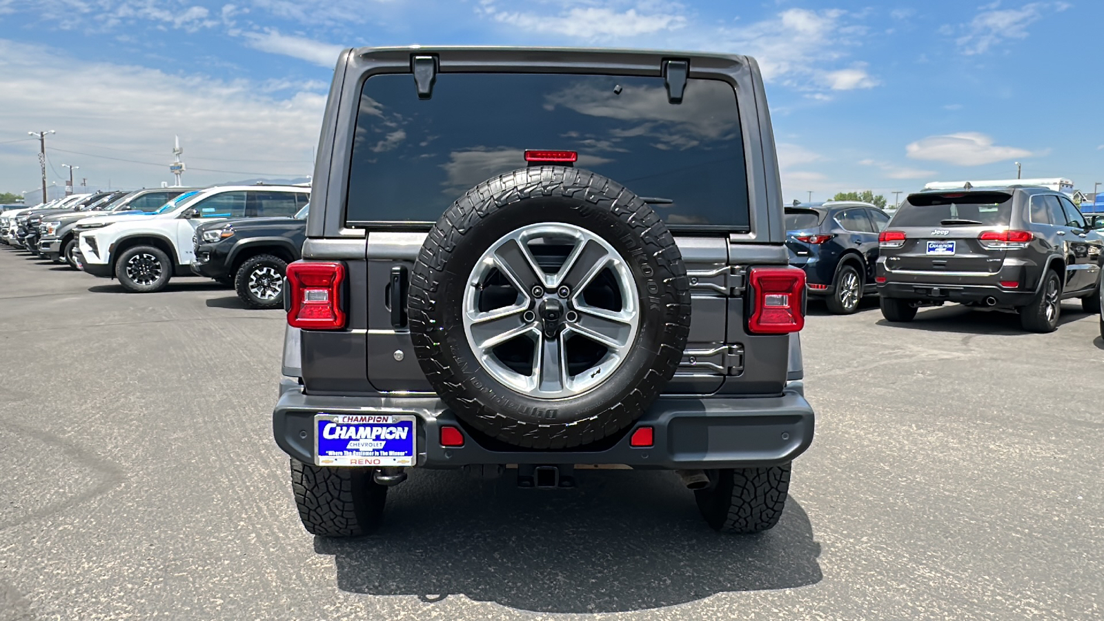 2018 Jeep Wrangler Unlimited Sahara 6