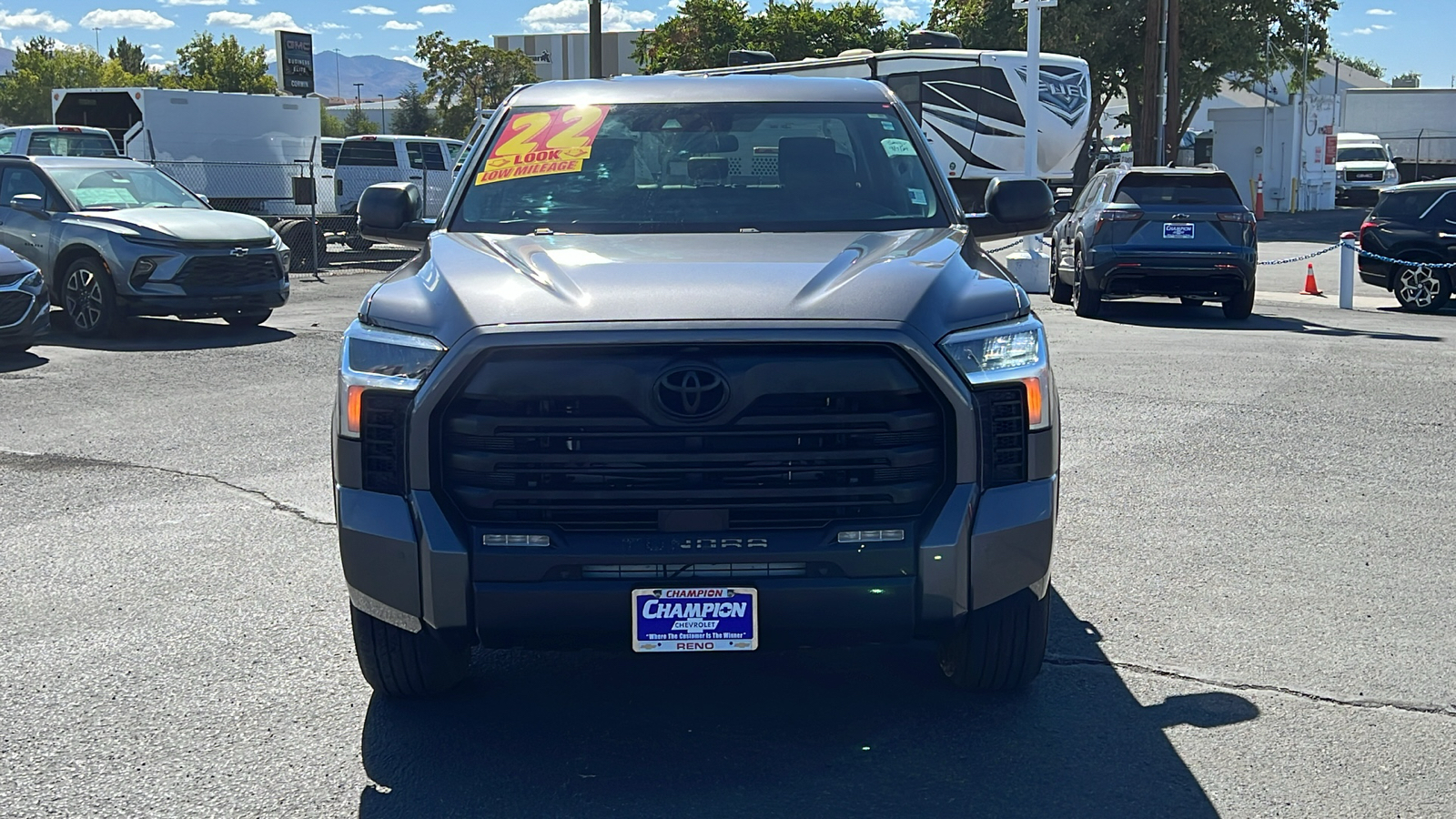 2022 Toyota Tundra 4WD SR5 2