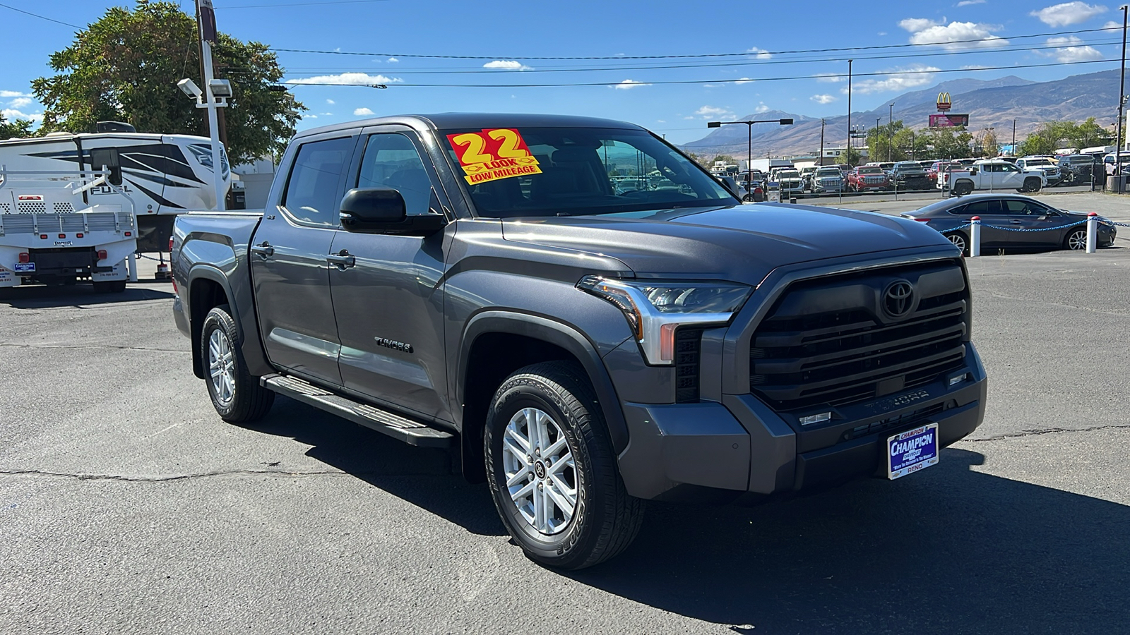 2022 Toyota Tundra 4WD SR5 3