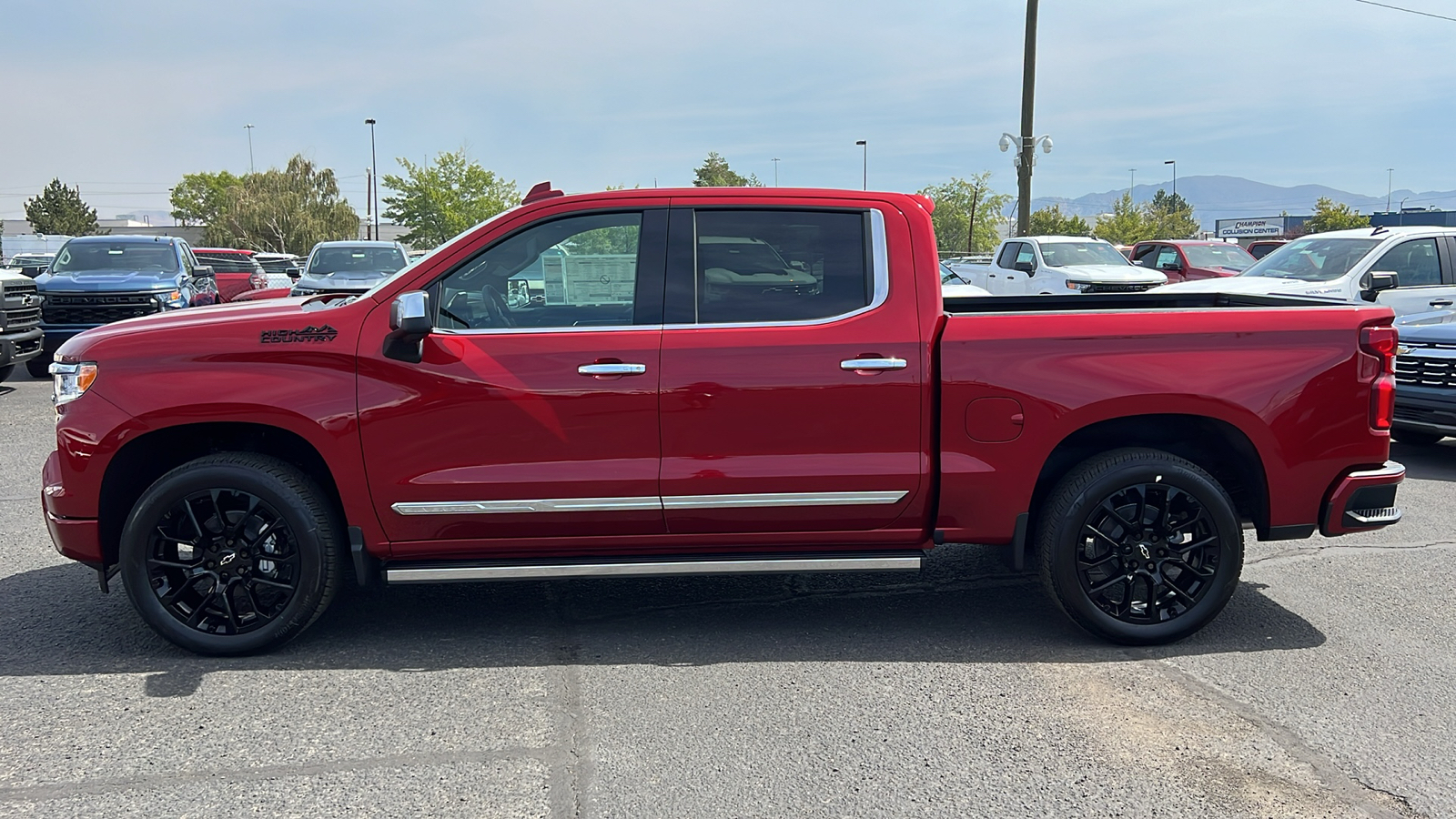 2024 Chevrolet Silverado 1500 High Country 8