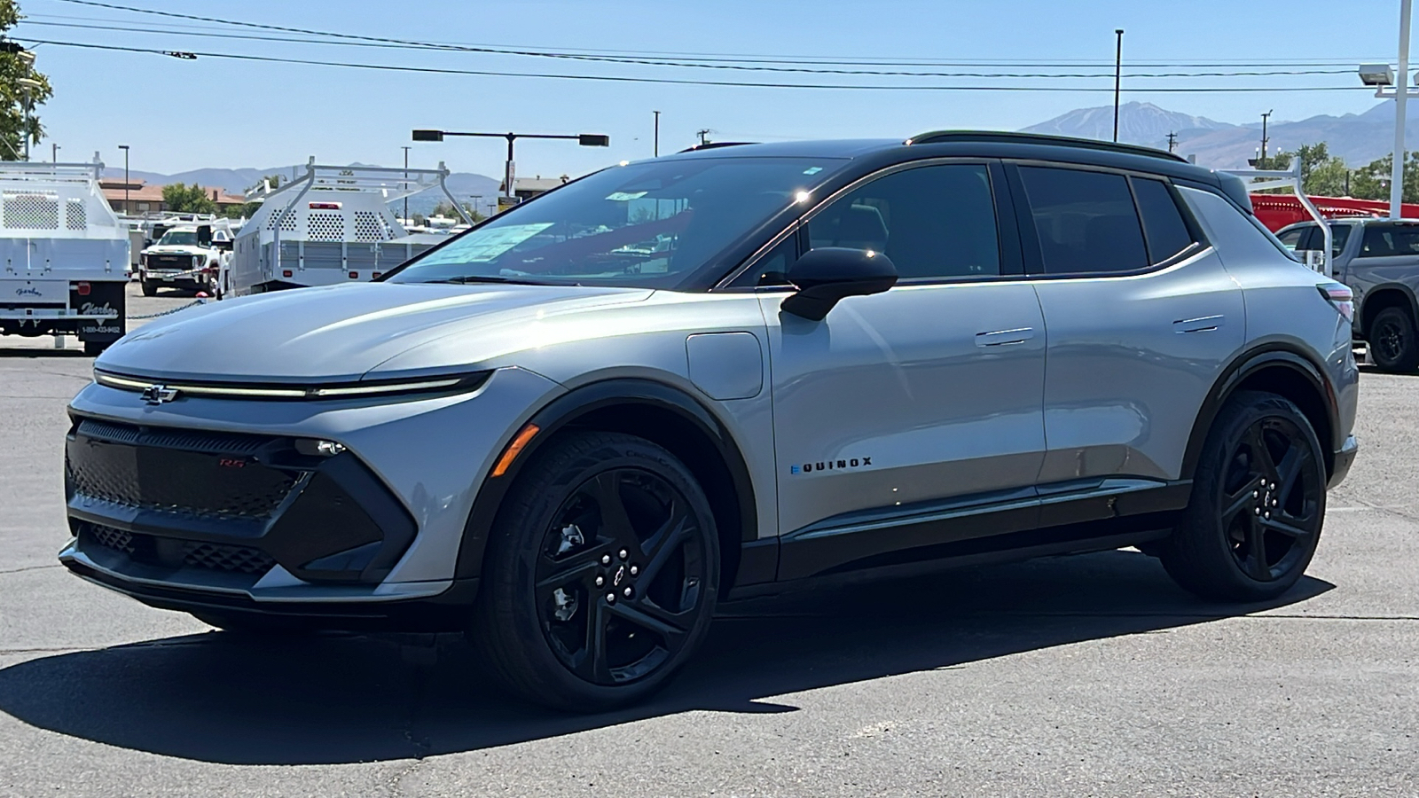 2024 Chevrolet Equinox EV RS 1