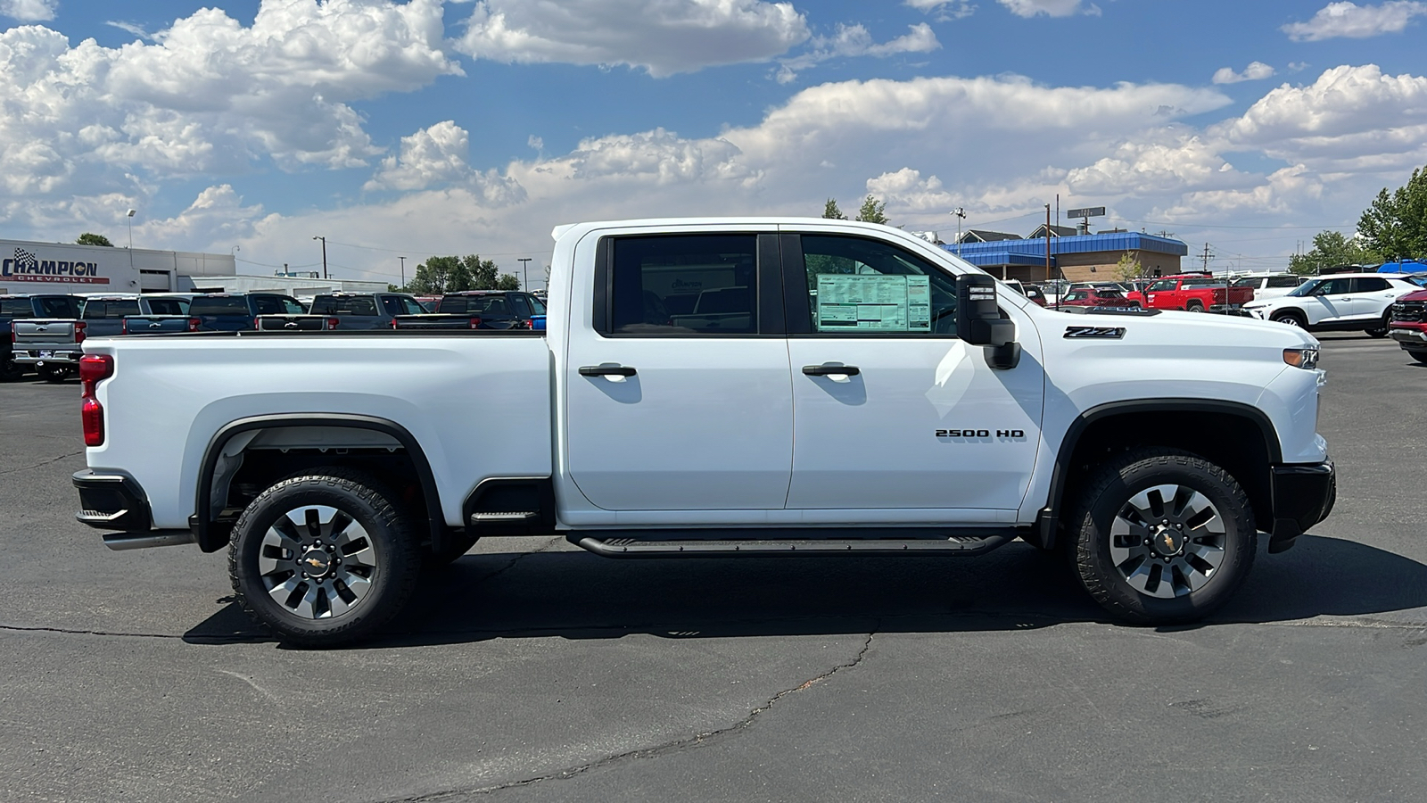 2024 Chevrolet Silverado 2500HD Custom 4