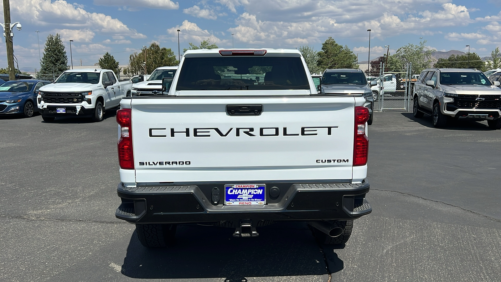 2024 Chevrolet Silverado 2500HD Custom 6