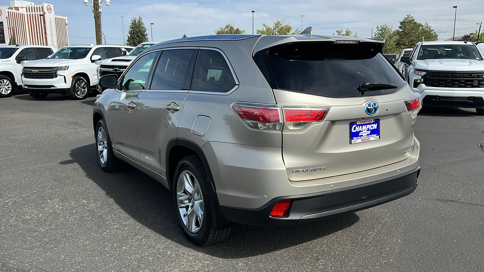 2016 Toyota Highlander Hybrid  7