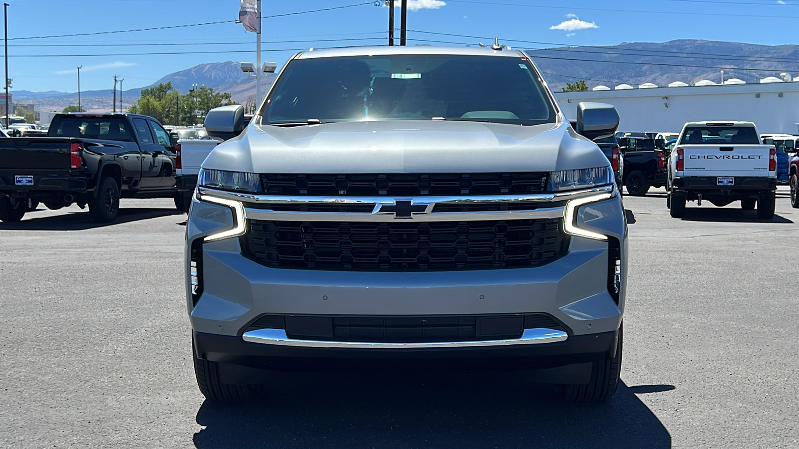 2024 Chevrolet Tahoe LS 2