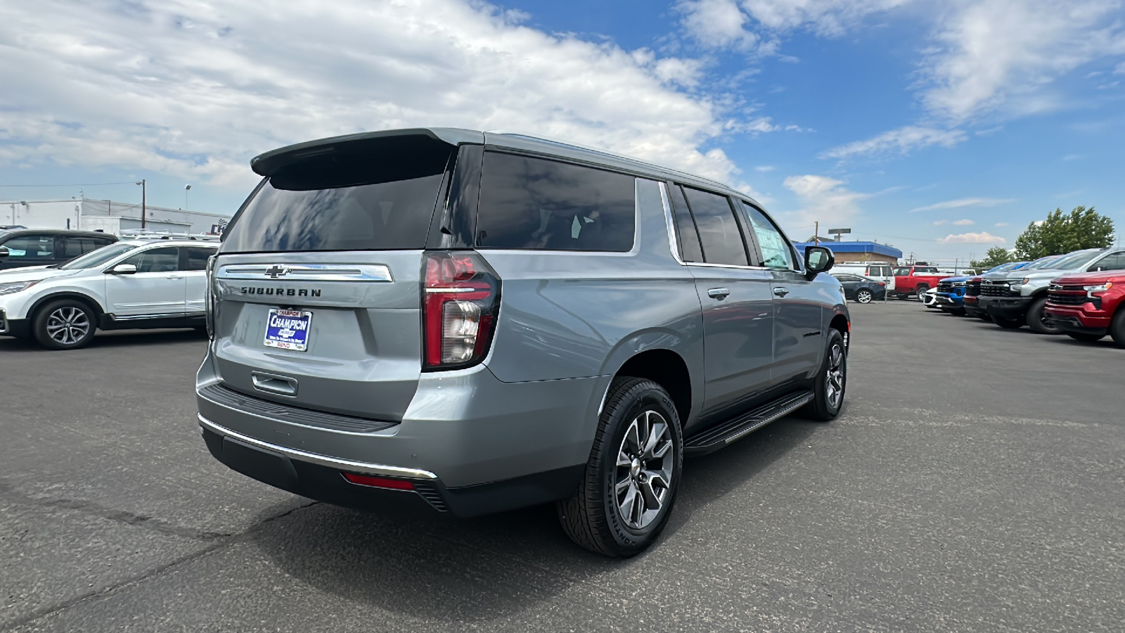 2024 Chevrolet Suburban LS 5