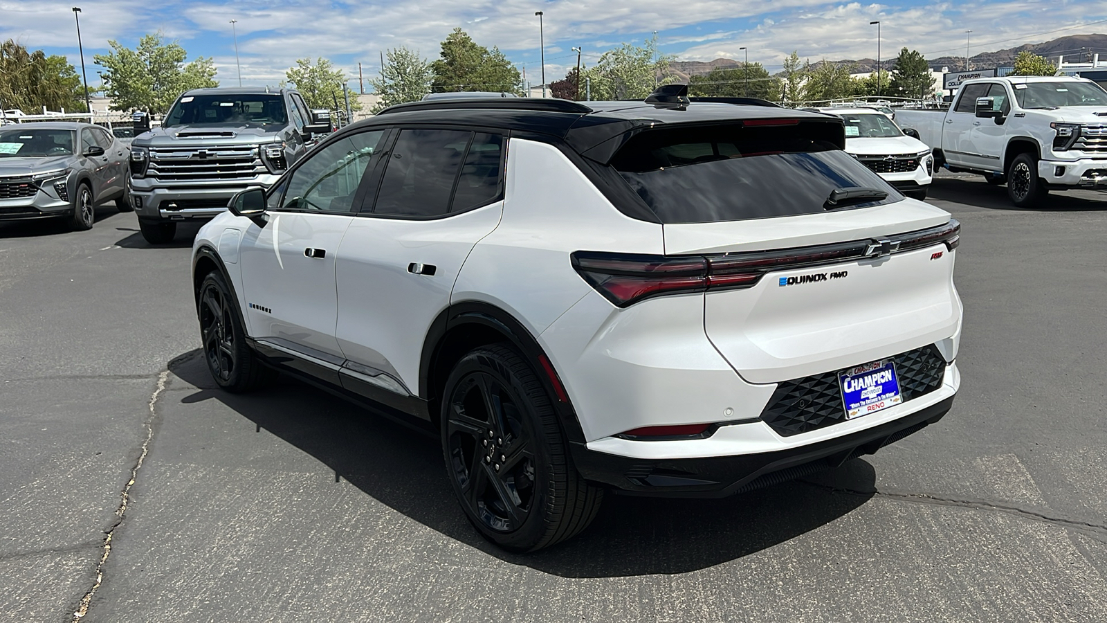 2024 Chevrolet Equinox EV RS 7