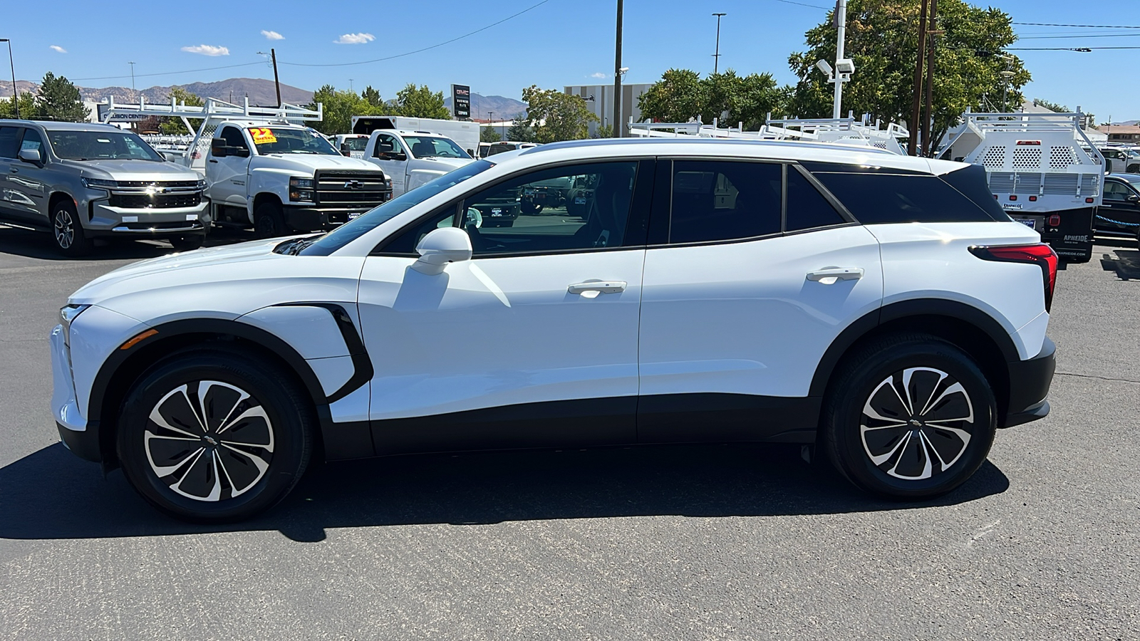 2024 Chevrolet Blazer EV eAWD LT 8