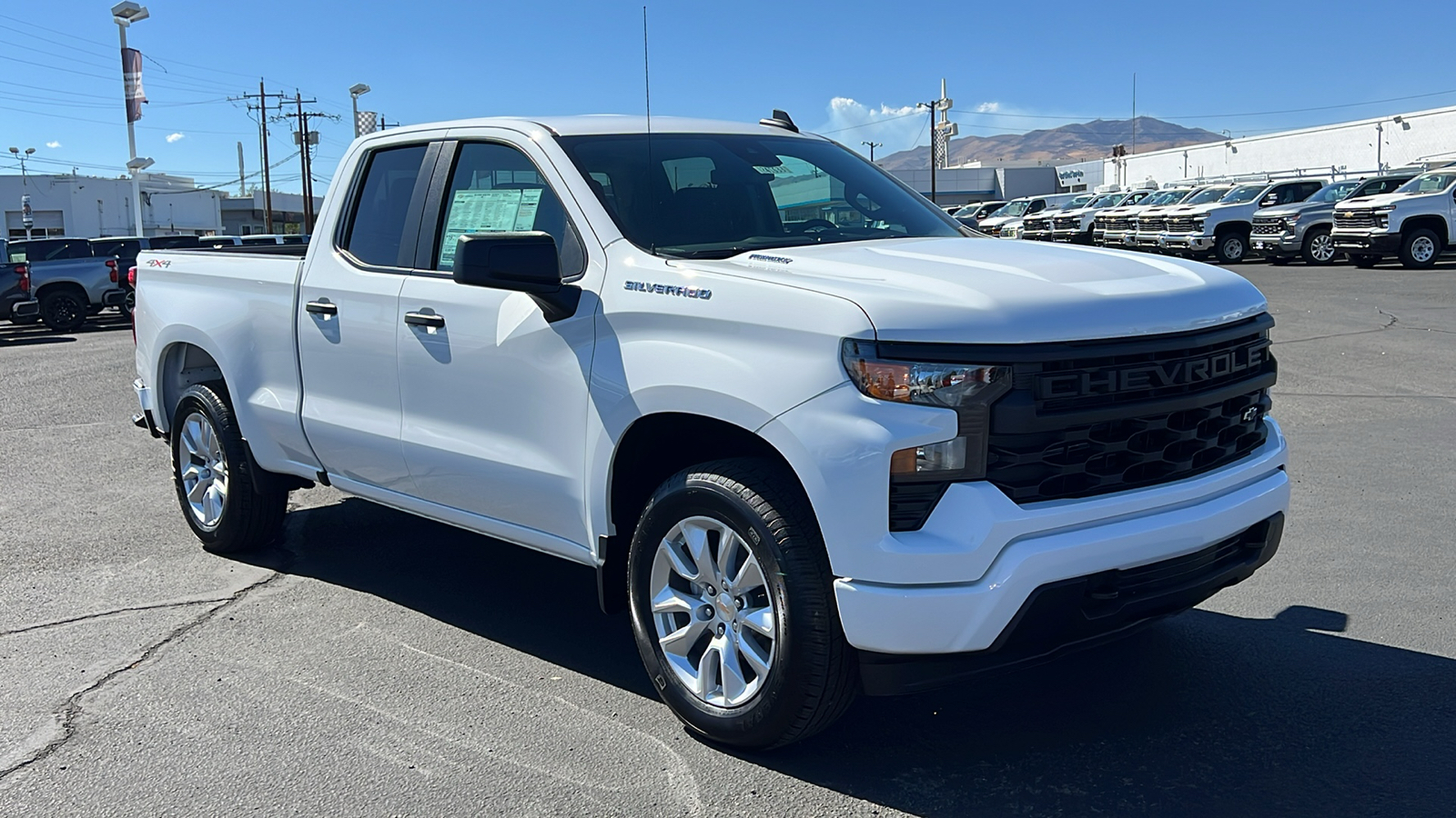 2024 Chevrolet Silverado 1500 Custom 3