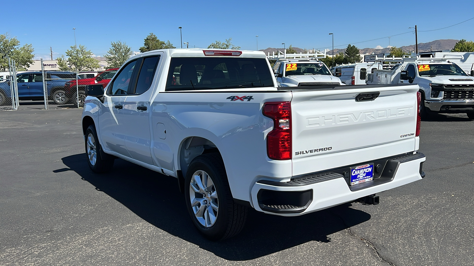 2024 Chevrolet Silverado 1500 Custom 7