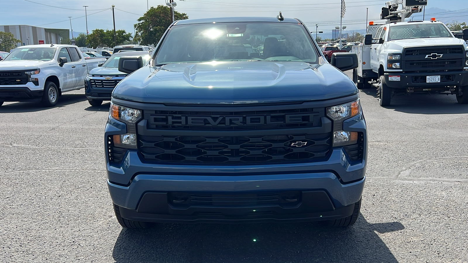 2024 Chevrolet Silverado 1500 Custom 2