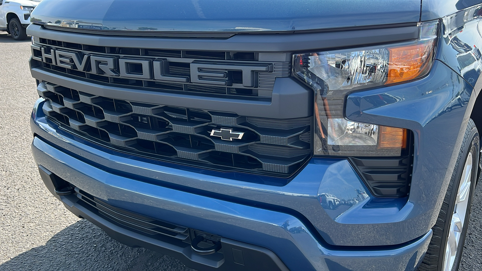 2024 Chevrolet Silverado 1500 Custom 9