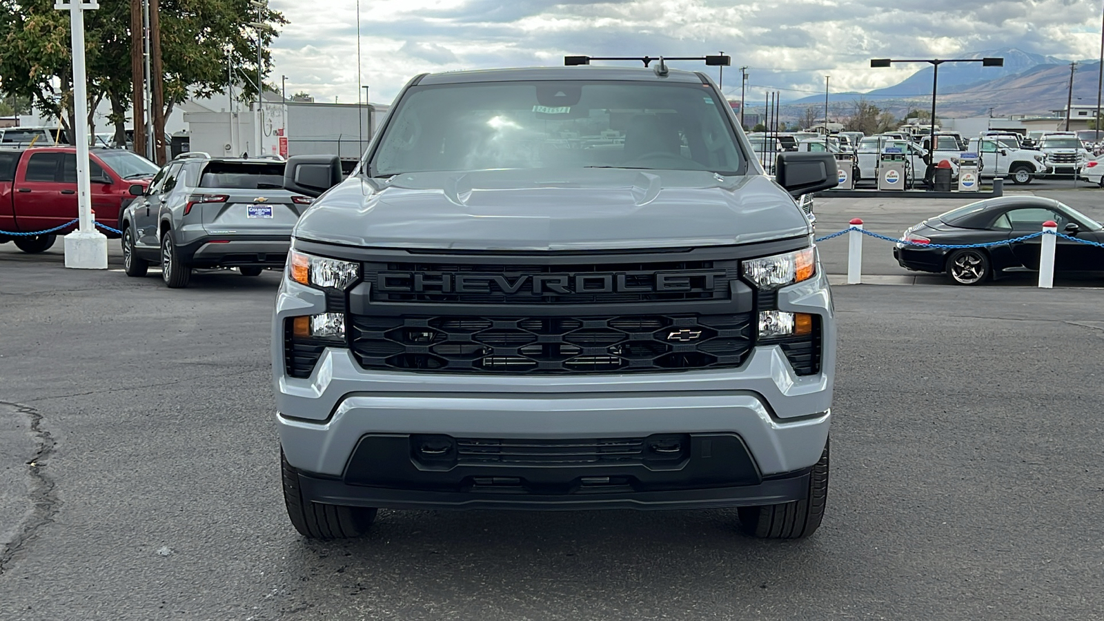 2024 Chevrolet Silverado 1500 Custom 2