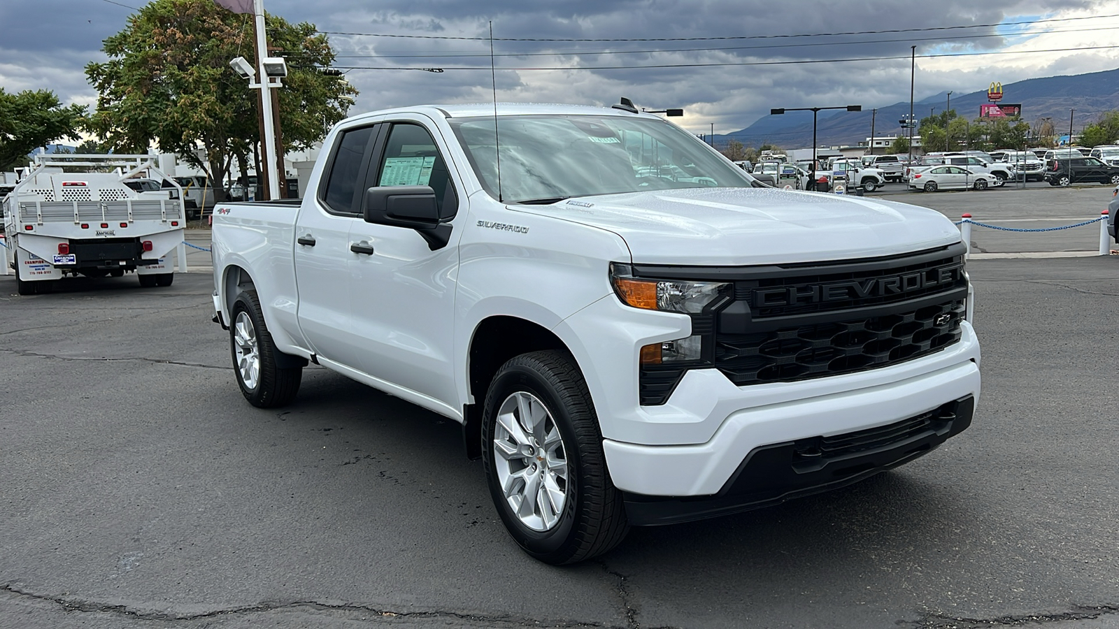 2024 Chevrolet Silverado 1500 Custom 3