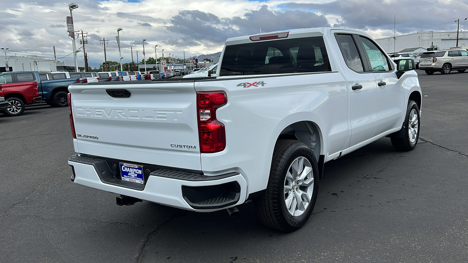 2024 Chevrolet Silverado 1500 Custom 5