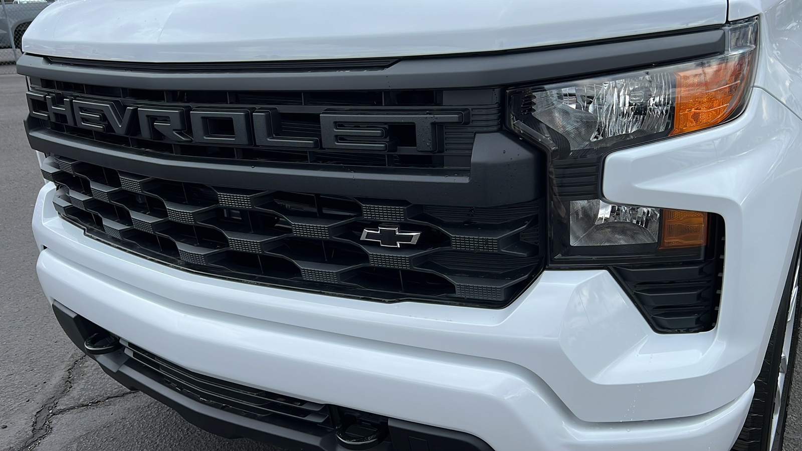 2024 Chevrolet Silverado 1500 Custom 9