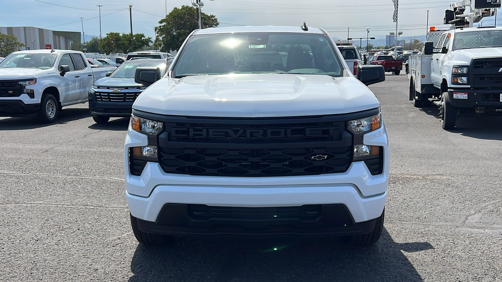 2024 Chevrolet Silverado 1500 Custom 2