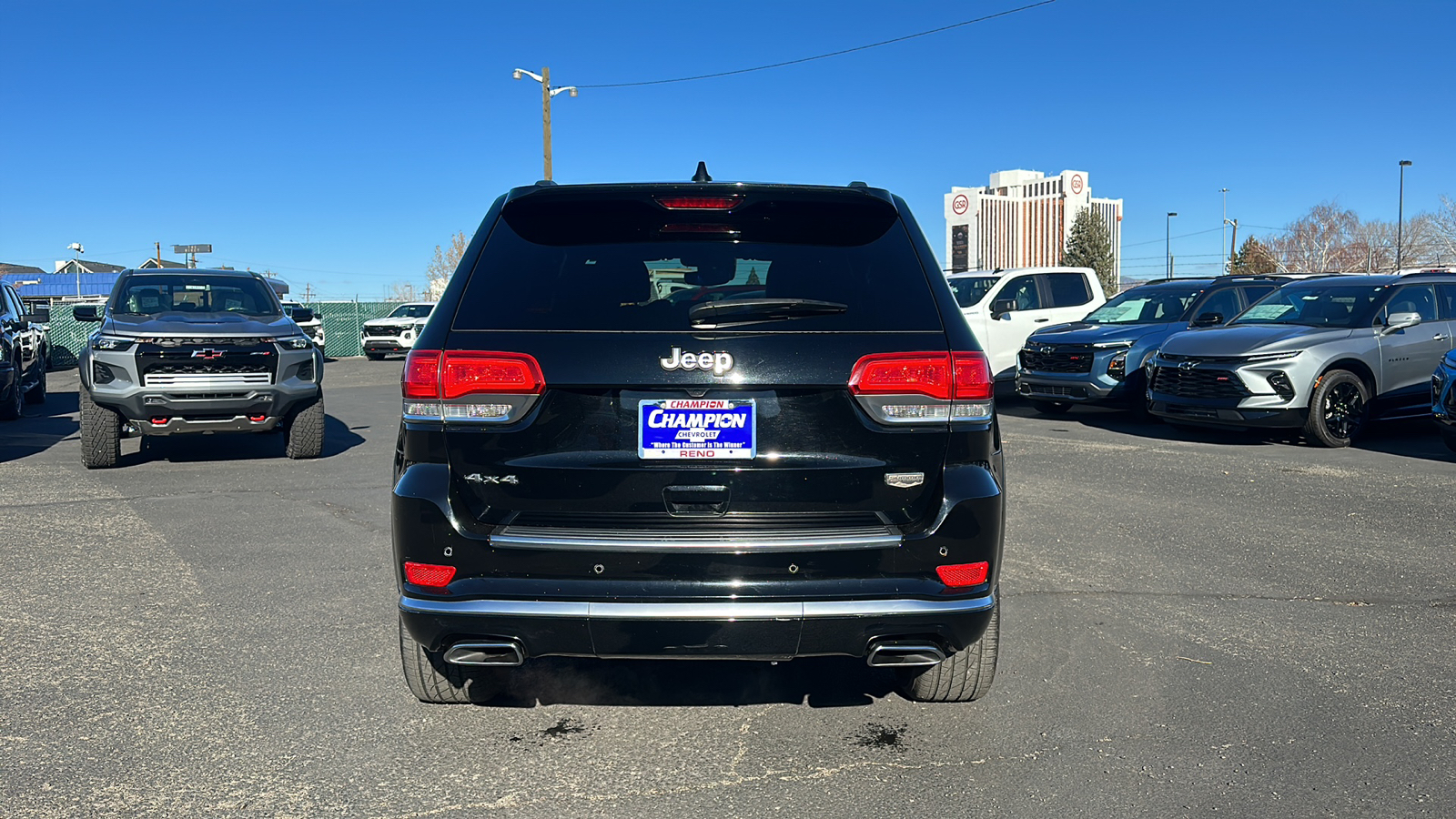 2017 Jeep Grand Cherokee Summit 6